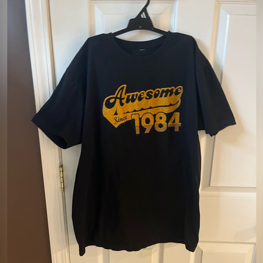 Men’s Large Shirt